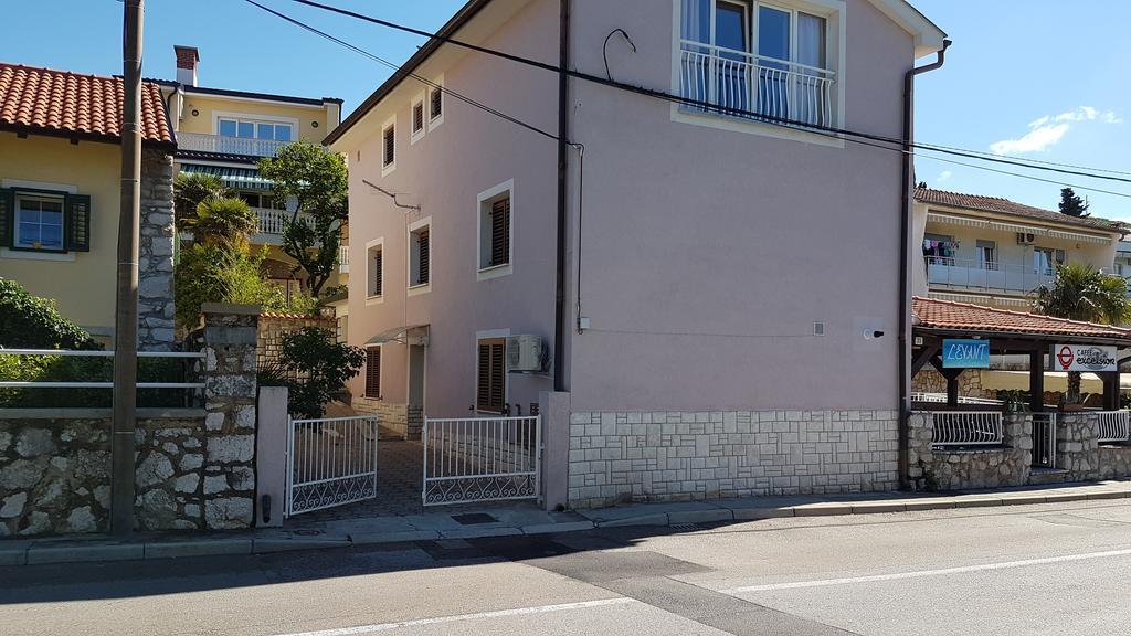 Apartman Sevilya Kostrena Luaran gambar